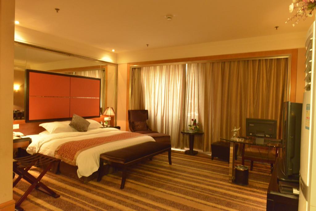 Sprot-Life Garden Hotel Vuhan Kültér fotó